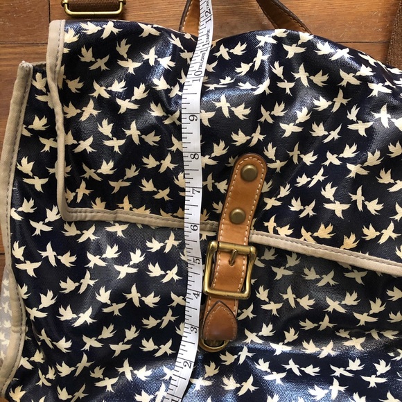 Waterproof Fossil messenger bag - Picture 2 of 12